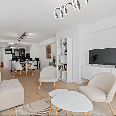 Splendid Two-bedroom Flat Frontal Seaview - 